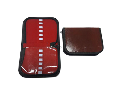 Trousse à dissection à fermeture zip, rouge à l'unité (ex 69001628) - jusqu'à rupture de stock