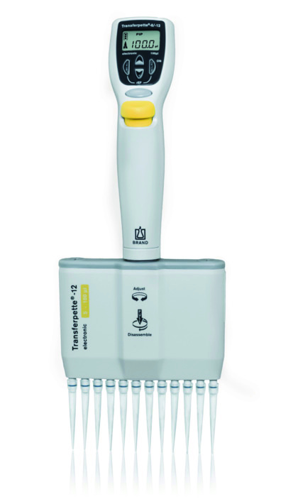 Transferpette® -12 electronic, DE-M, 5-100 µl, adaptateur CA Europe (100-240 V / 50-60 Hz)
